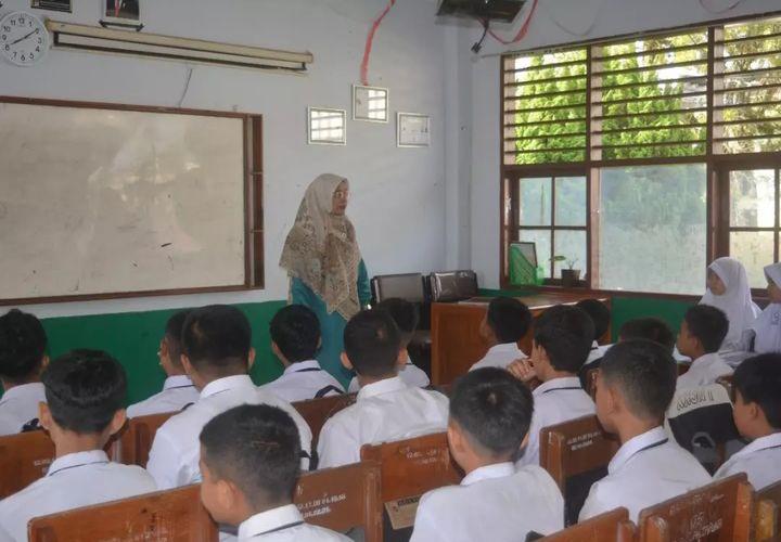 Sosialisasi dan Persiapan Asesmen Nasional Berbasis Komputer (ANBK) Tahun 2024