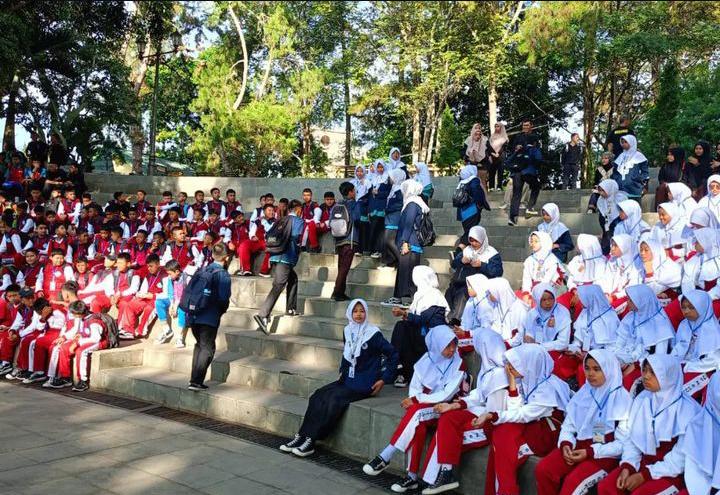 Penutupan MPLS 2024 "Sekolah, Rumah kedua ku yang aman dan nyaman"